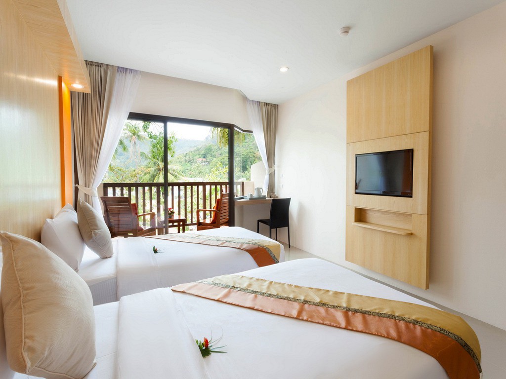 Patong Lodge Hotel